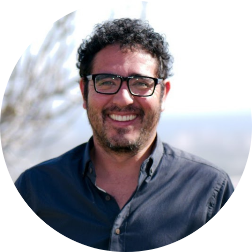 Dr. Álvaro Salazar