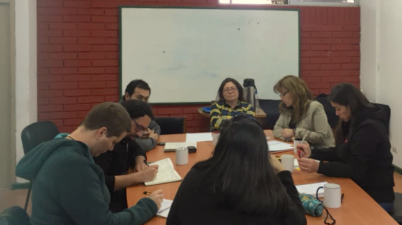 Con apoyo del Programa de transferencia del conocimiento CEAZA:  Aportan conocimiento sobre microorganismos benéficos para la agricultura al programa de estudio del Escuela Agrícola Familiar Valle de Elqui