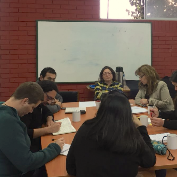 Con apoyo del Programa de transferencia del conocimiento CEAZA:  Aportan conocimiento sobre microorganismos benéficos para la agricultura al programa de estudio del Escuela Agrícola Familiar Valle de Elqui