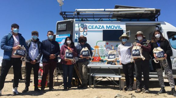 Acercando las ciencias: Biblioteca Pública de Tongoy pone a disposición de la comunidad un completo kit para la observación de aves