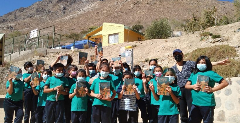 Niñas y niños de escuelas cordilleranas usarán bitácora para aprender sobre el invierno y la nieve Niñas y niños de escuelas cordilleranas usarán bitácora para aprender sobre el invierno y la nieve