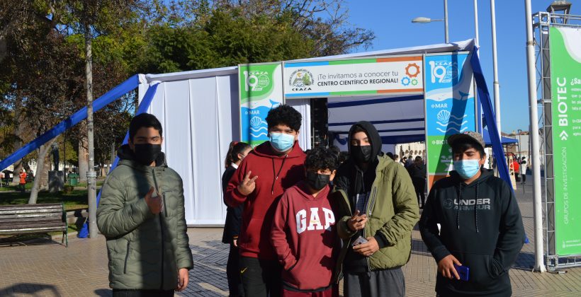 Mediante una exposición pública, CEAZA dio a conocer su trabajo a la comunidad