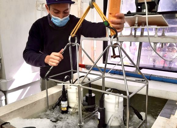Nuevas generaciones de investigadores de las ciencias del mar y el clima se capacitaron en el uso de técnicas de medición