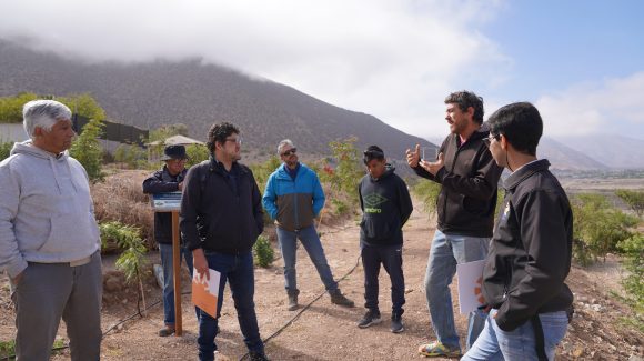 Especialistas en recursos hídricos visitan sectores afectados por crisis del agua y pilotos que contribuyen con soluciones