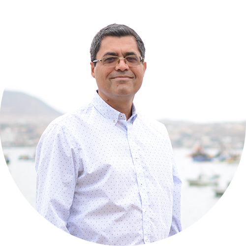Dr. Marcelo Rivadeneira
